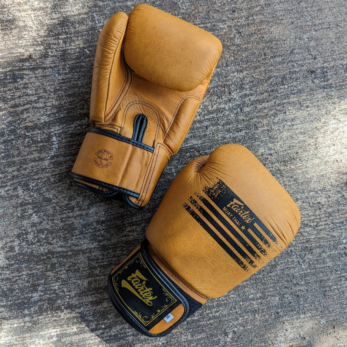 FAIRTEX GLOVES BGV21 BOXING LEGACY BROWN - Image 2