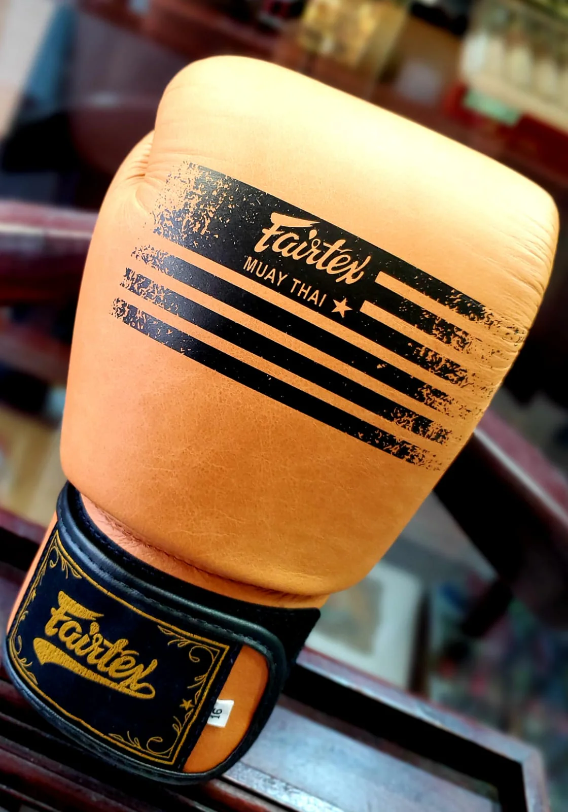 FAIRTEX GLOVES BGV21 BOXING LEGACY BROWN - Image 4