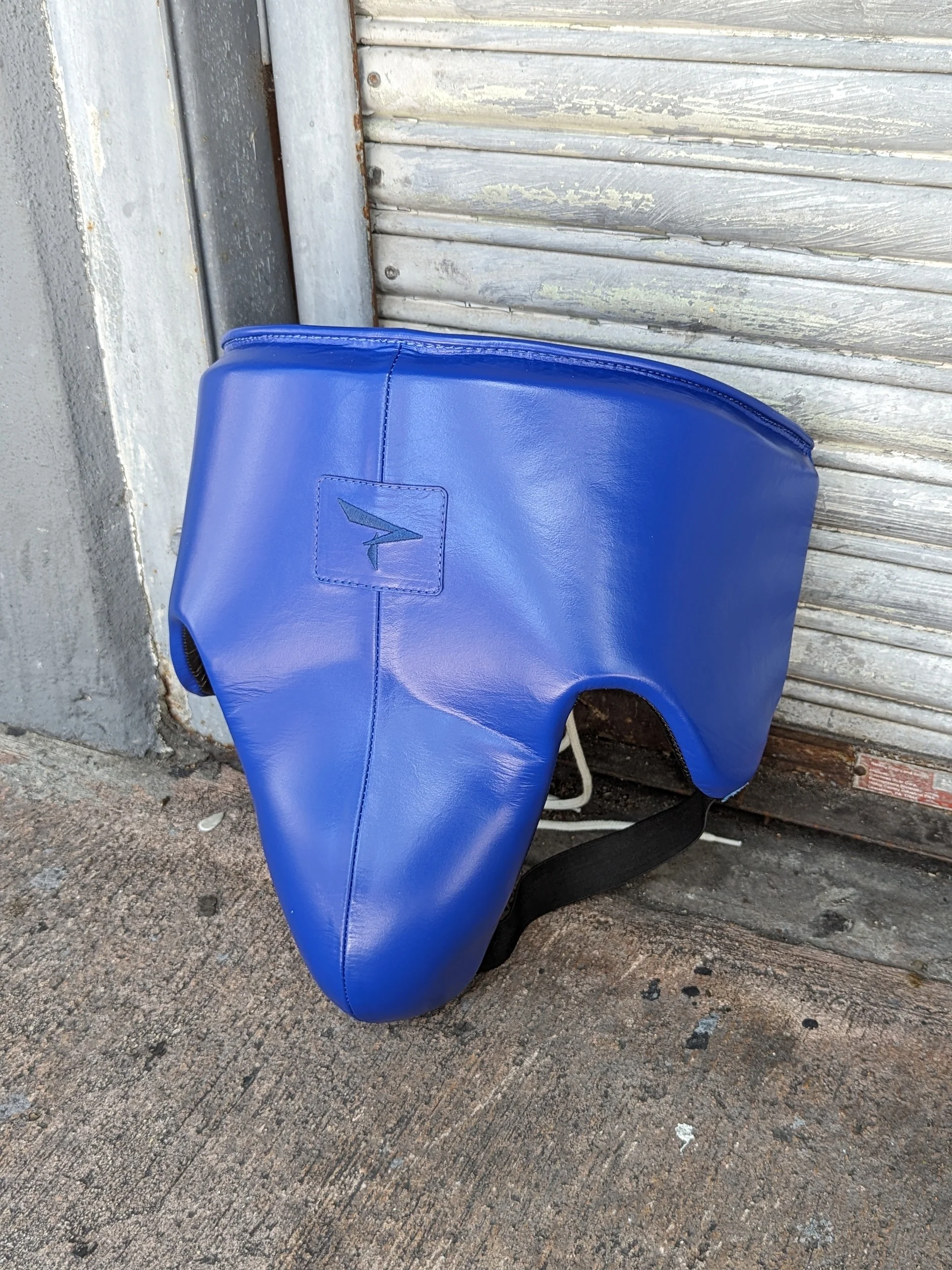 PHENOM BOXING CUP GP250 ELITE PRO GROIN PROTECTOR BLUE - Image 2