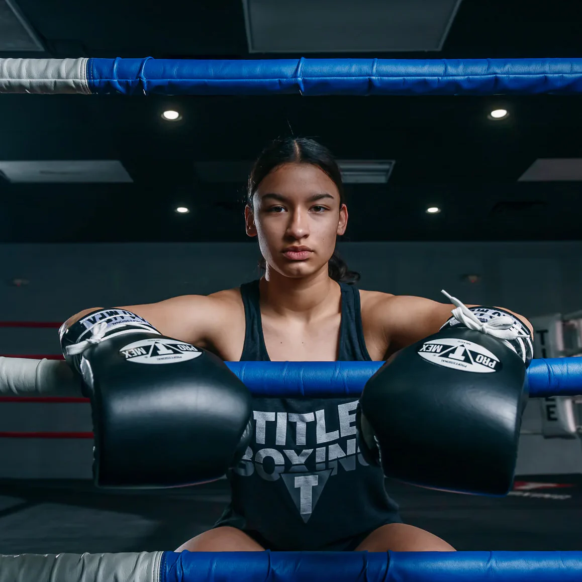 PRO MEX GLOVES PRO SPARRING V3 LACE BLACK - Image 4