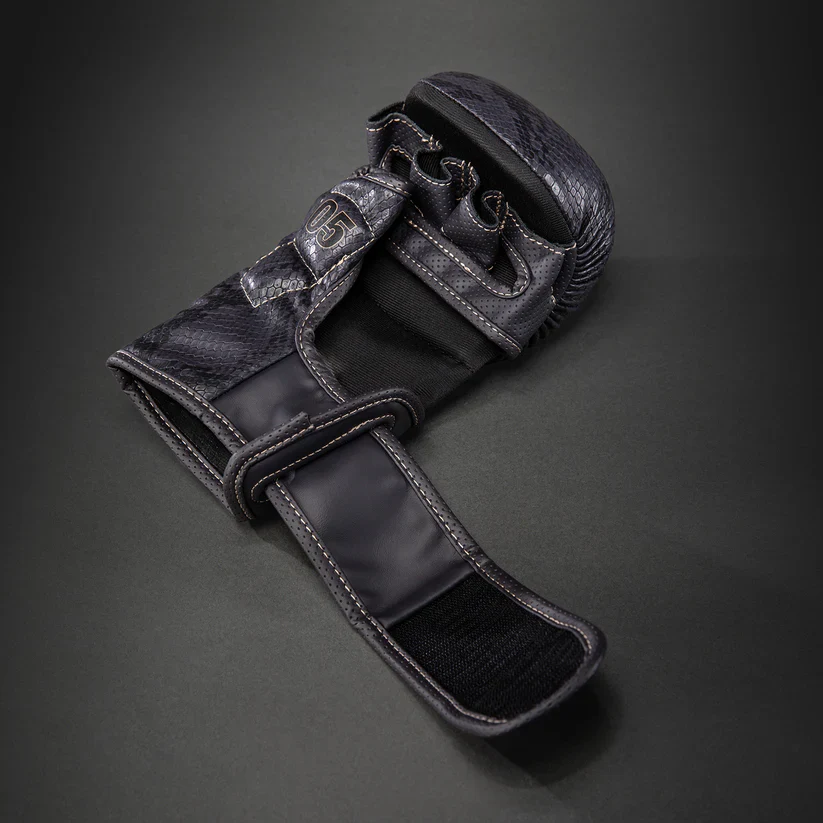 VENUM MMA GLOVES IMPACT EVO SCALES SPARRING DARK PURPLE - Image 2
