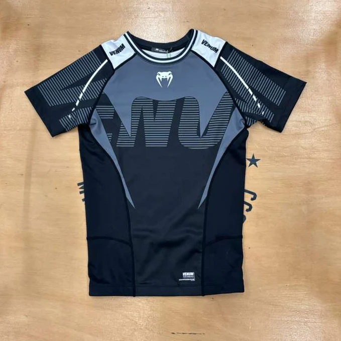 VENUM RASHGUARD S/S ADRENALINE SHORT SLEEVE BLACK/SILVER - Image 2