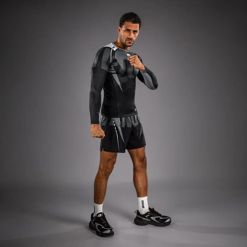 VENUM RASHGUARD L/S ADRENALINE  BLACK/SILVER - Image 4