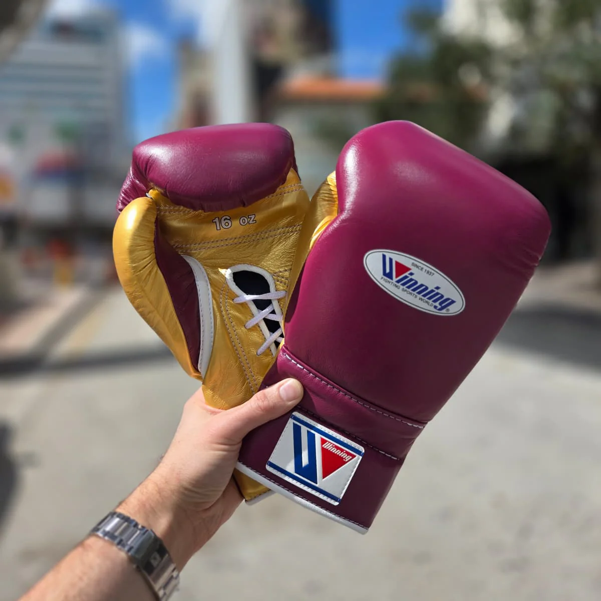 WINNING GLOVES CUSTOM LACE WINE/GOLD 16OZ - Image 2