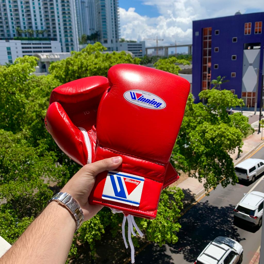 WINNING GLOVES LACE UP RED - Image 2